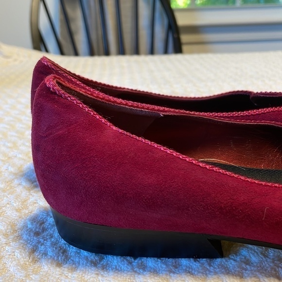 vintage Susan Bennis/Warren Edwards Midinette Magenta Suede Loafer - Picture 3 of 8